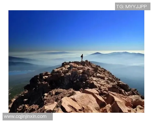 王伟亲授攀岩技巧与心得体会助你轻松征服高峰